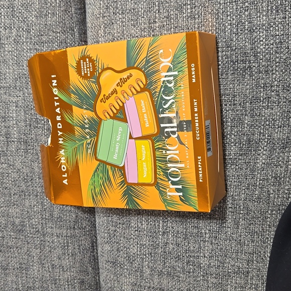 Aloha Hydration 3 Step Lip Routine - Picture 1 of 3